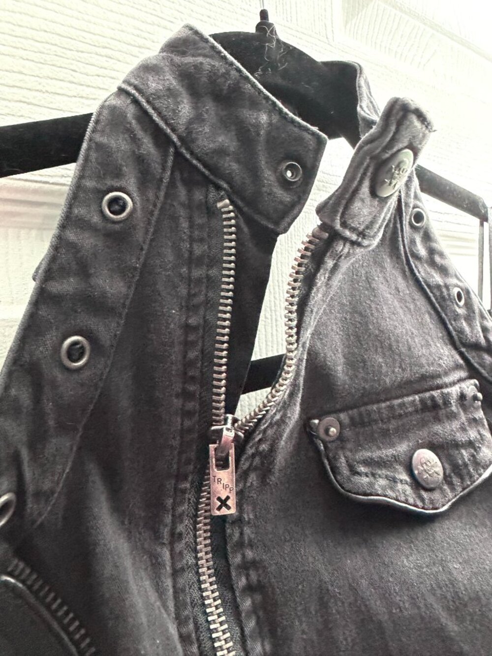 Tripp Goth Zip Up Halter Top - Picture 3 of 5